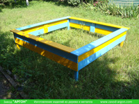 Фотография номер 6 деревянной детской песочницы АлиБаБа купить в Киеве